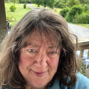 Meet your Posher, Debby